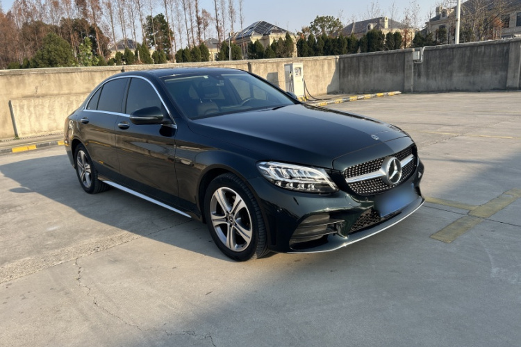 奔驰C级 2021款 C 260 L 运动版车身外观6008