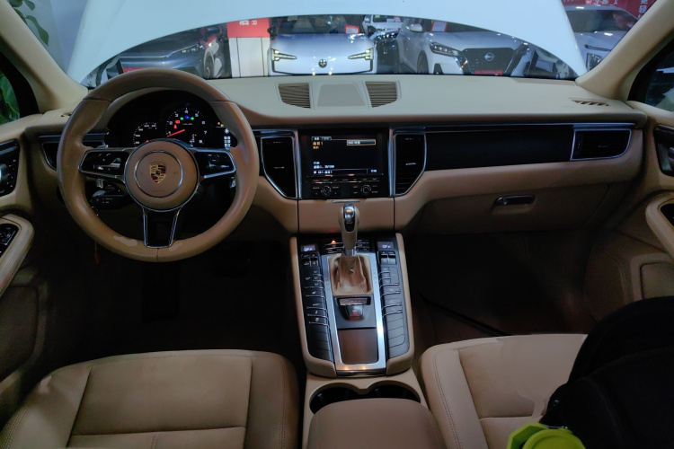 保时捷 2014款 Macan 2.0T中控内饰7002