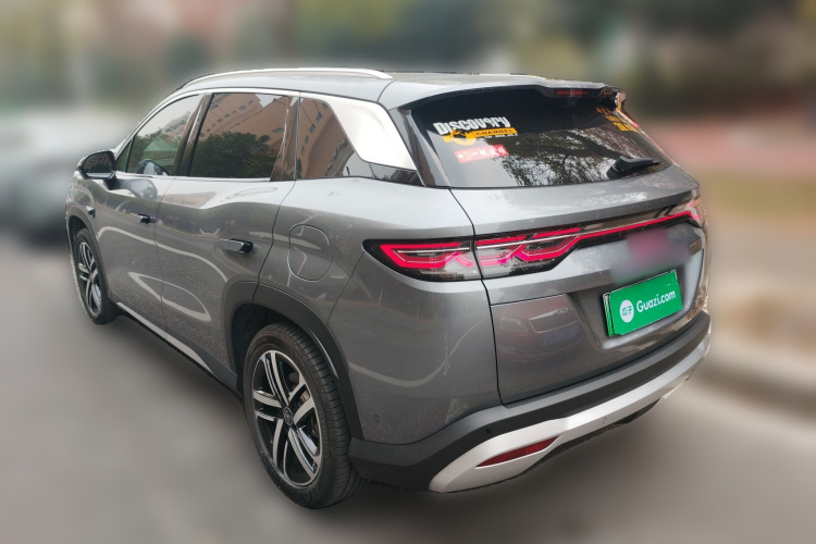 比亚迪 宋L DM-i 2025款 智驾版 112km 超越型车身外观5