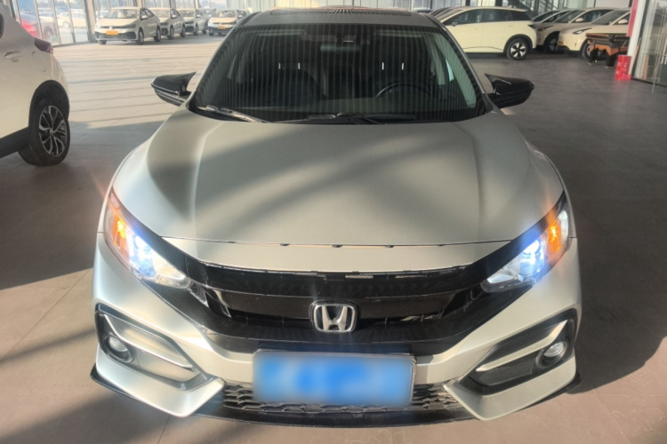 本田 思域 2019款 220TURBO CVT劲动版 国VI车身外观2