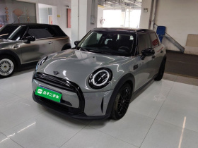 MINI 2022款 1.5T COOPER 艺术家 五门版