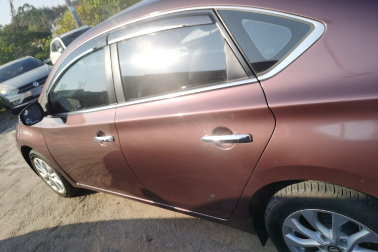 日产 轩逸 2016款 1.6XV CVT智享版车身外观4