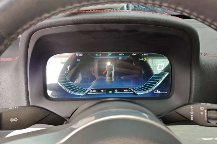 比亚迪 唐新能源 2018款 DM 2.0T 全时四驱智联创领型 5座 国V局部细节14