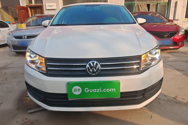 大众 桑塔纳 2021款 1.5L 手动风尚版车身外观2