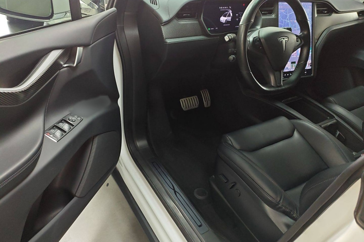 特斯拉 Model X 2019款 Performance 高性能版中控内饰7003