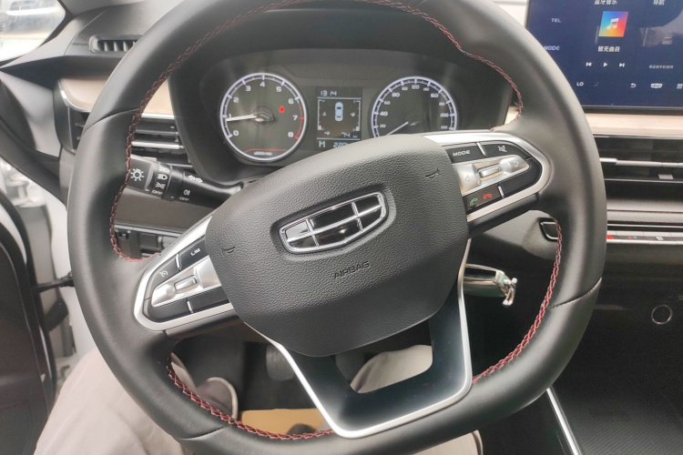 吉利汽车 远景X3 2021款 PRO 1.5L 手动精英型中控内饰13