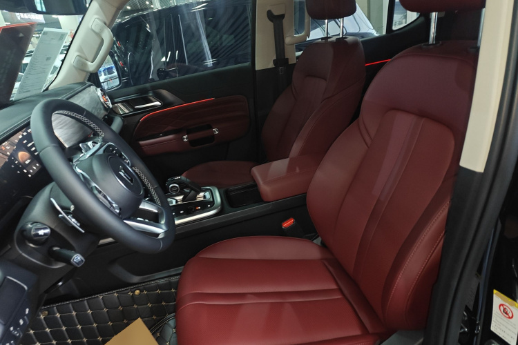 坦克300 2024款 2.0T 穿越者局部细节19