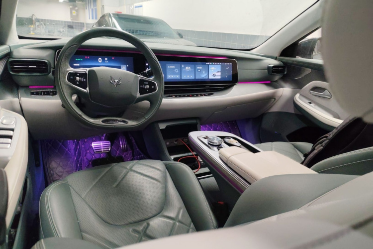 ARCFOX极狐 极狐 阿尔法S(ARCFOX αS) 2023款 735E+ 森林版 160kW中控内饰7002