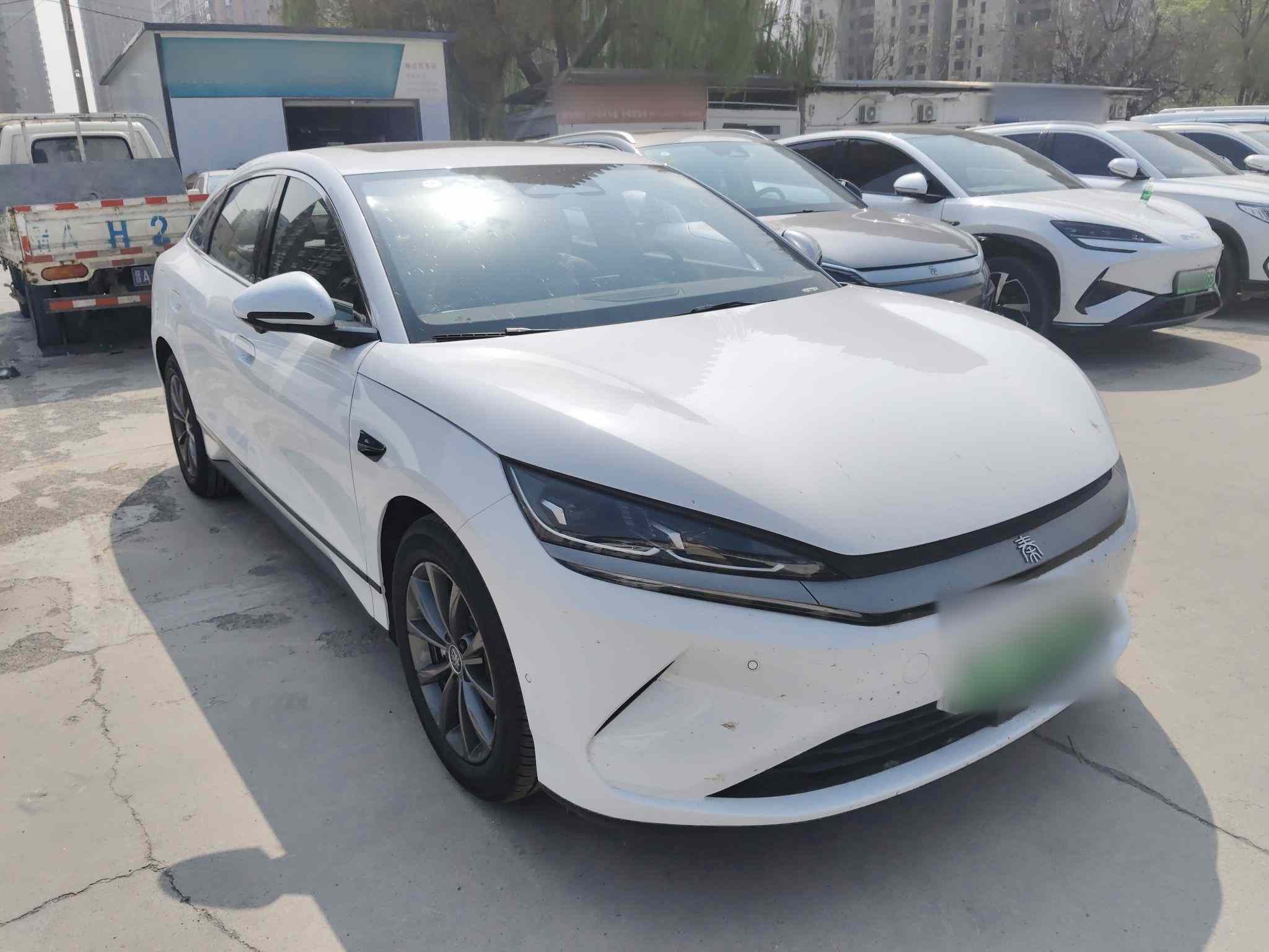 比亚迪 秦L 2025款 EV 545KM超越型(5)