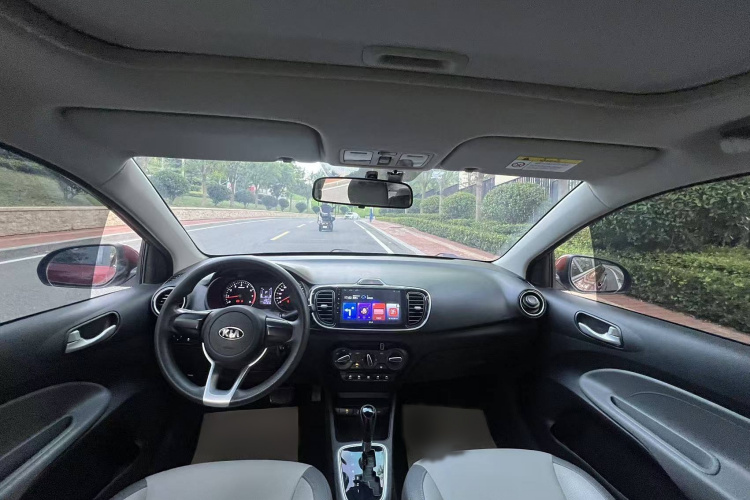 起亚 焕驰 2019款 1.4L 自动智享版Value 国VI中控内饰7001