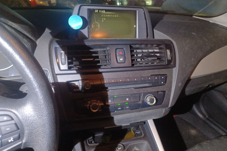 宝马1系(进口) 2013款 改款 116i 领先型局部细节16