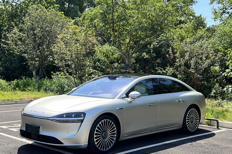 鸿蒙智行 享界S9 2024款 纯电 Ultra 四驱旗舰版车身外观6003