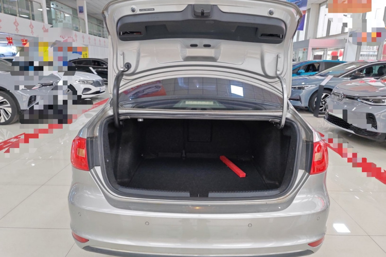 大众 速腾 2014款 改款 1.6L 自动舒适型局部细节23