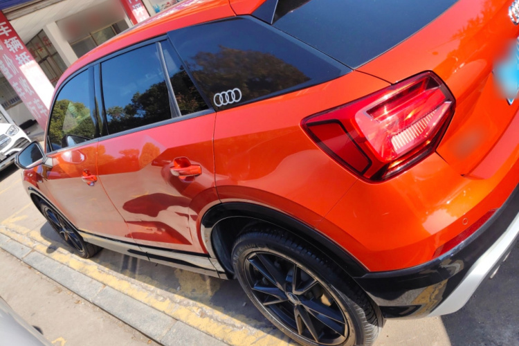 奥迪Q2L 2018款 35 TFSI 时尚动感型 国V车身外观4