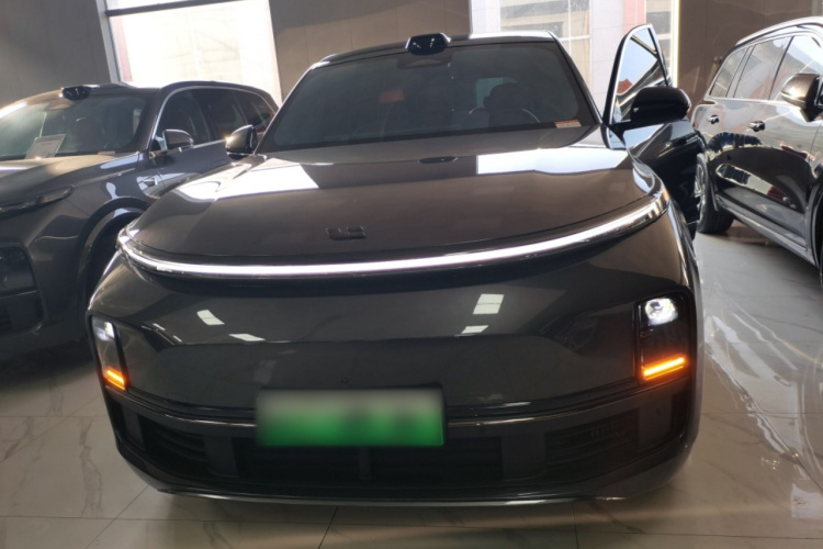 理想汽车 理想L9 2023款 Pro车身外观2