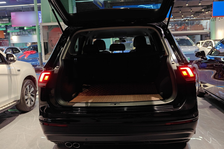 大众 途观L 2017款 330TSI 自动两驱风尚版局部细节23