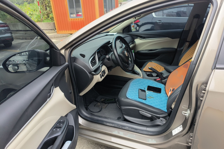 别克 英朗 2019款 15T 双离合进取型 国VI中控内饰20