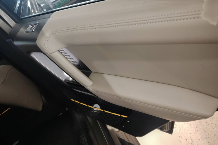 奇瑞iCAR V23 2025款 501四驱智驾版中控内饰7005