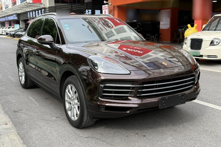 保时捷 2018款 Cayenne 3.0T车身外观6003