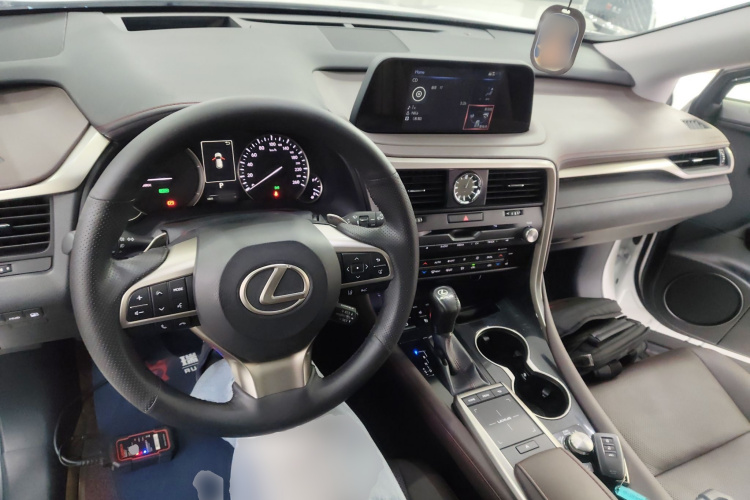 雷克萨斯RX 2020款 改款 450h 四驱典雅版中控内饰7002