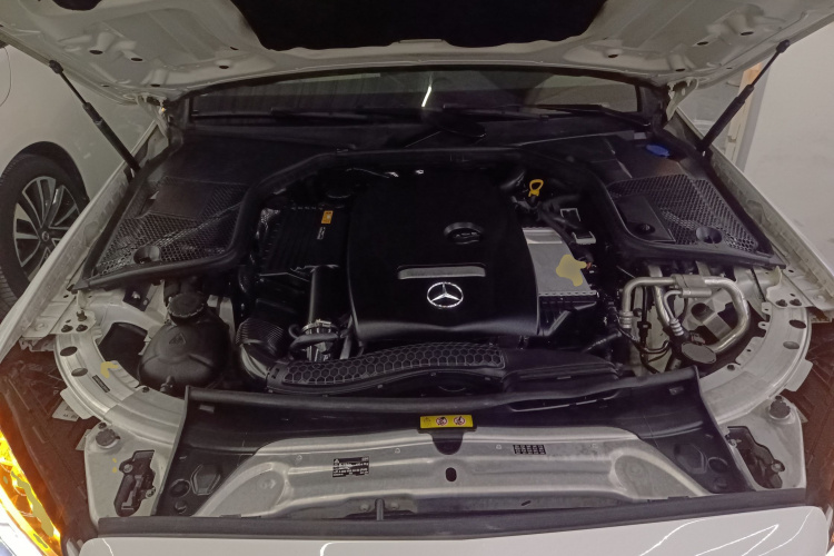 奔驰C级 2017款 C 200 L 运动版局部细节24