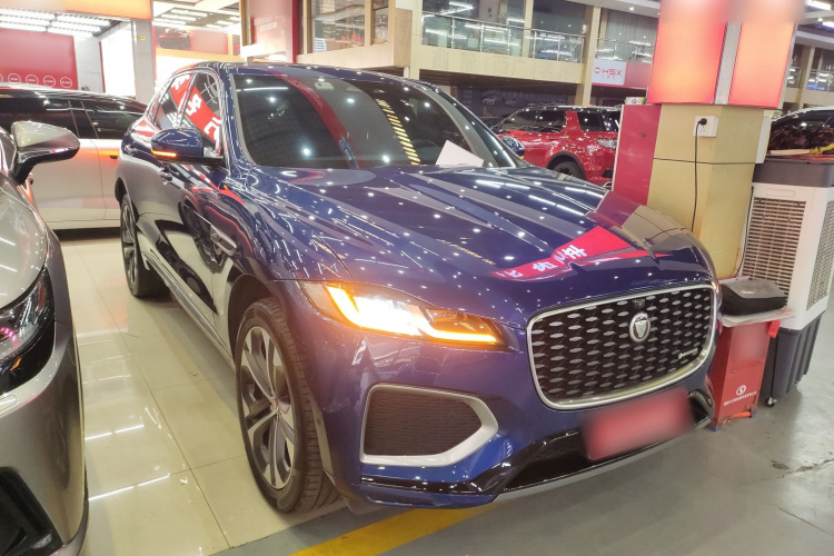 捷豹F-PACE 2021款 340PS R-Dynamic SE车身外观3