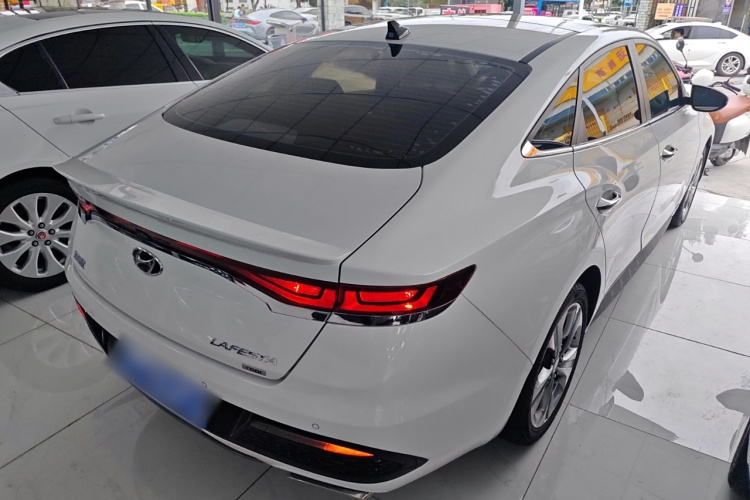 现代 菲斯塔 2019款 280TGDi 运动版 国VI车身外观6005