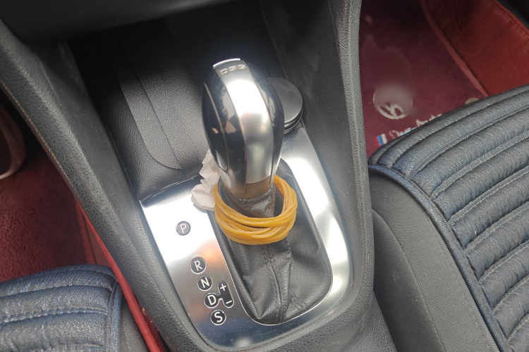 大众 高尔夫 2012款 1.4TSI 自动舒适型局部细节18