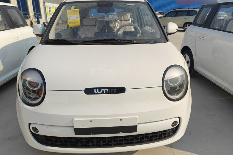 长安启源 长安Lumin 2026款 宝藏版 205km 心爱米 国轩车身外观6001