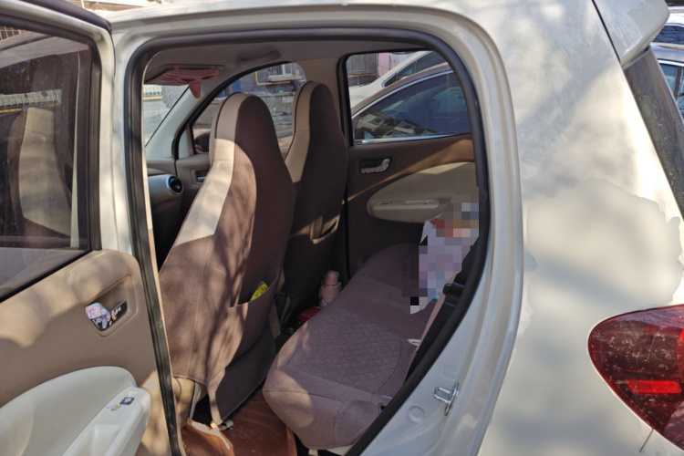 五菱汽车 宏光MINIEV 2025款 四门版 进阶款中控内饰21