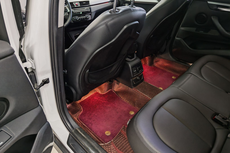 宝马X1 2016款 sDrive18Li 尊享型中控内饰7010