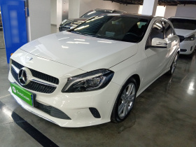 奔驰A级(进口) 2017款 A 200 动感型