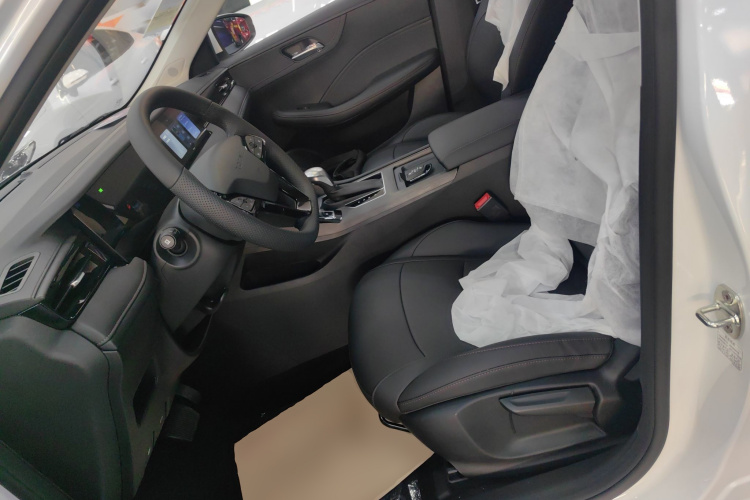 荣威i5 2026款 1.5L CVT豪华版中控内饰19