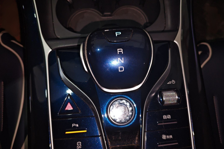 比亚迪 秦PLUS 2021款 EV 500KM 豪华型局部细节18