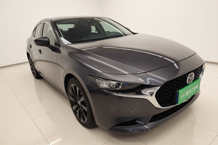 马自达3 昂克赛拉 2022款 2.0L 自动质雅黑曜版车身外观3