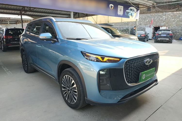 奇瑞 瑞虎8 PLUS C-DM 2025款 1.5T 116km 尊贵型 5座车身外观6002