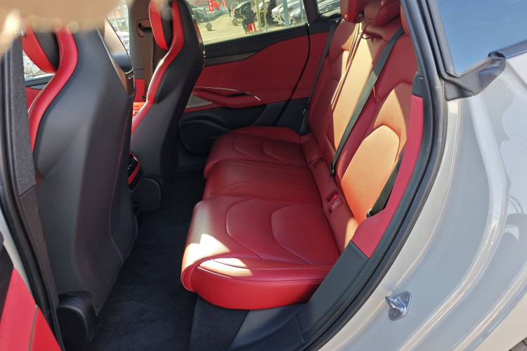 小米汽车 小米SU7 2024款 后驱长续航智驾版中控内饰7004