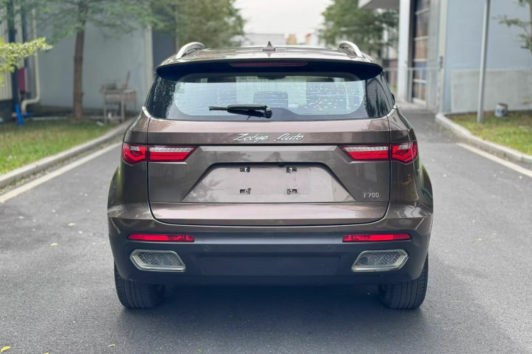 众泰T700 2017款 1.8T 双离合尊贵型车身外观6005