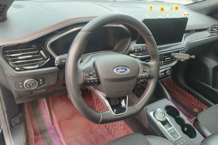 福特 福克斯 2021款 两厢 EcoBoost 180 自动ST Line局部细节13