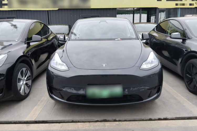 特斯拉 Model Y 2024款 后轮驱动版车身外观6001