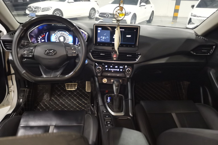 现代 菲斯塔 2019款 280TGDi 智速版 国VI中控内饰7002