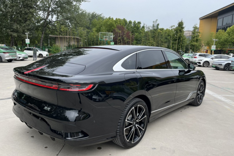 岚图汽车 岚图追光 2024款 PHEV 四驱超长续航旗舰版车身外观6009