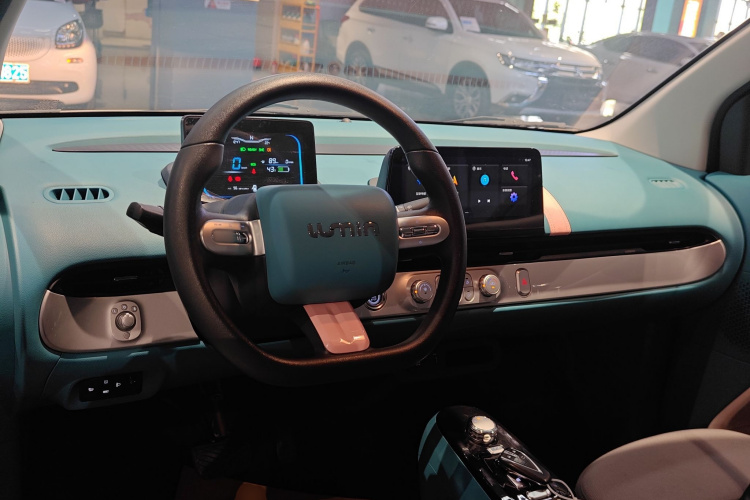 长安启源 长安Lumin 2022款 210km 香甜款中控内饰12