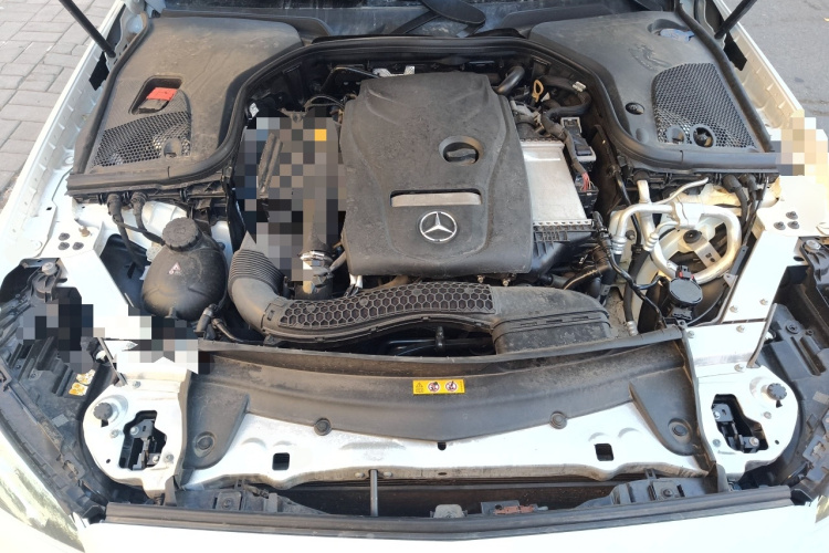 奔驰E级 2018款 E 300 L 运动时尚型局部细节24