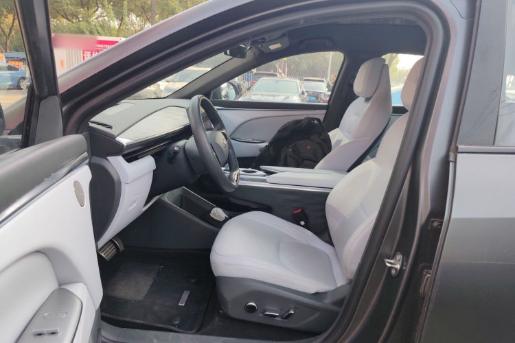 ARCFOX极狐 极狐 阿尔法T5(ARCFOX αT5) 2024款 660 MAX中控内饰19