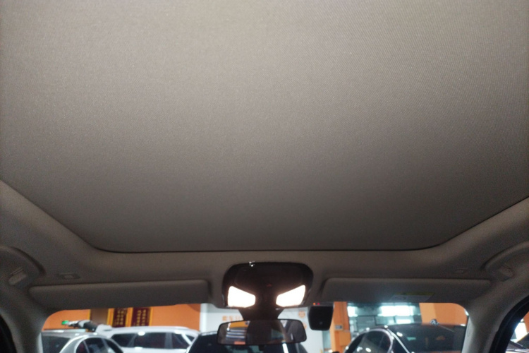 宝马3系 2024款 325Li M运动套装局部细节22