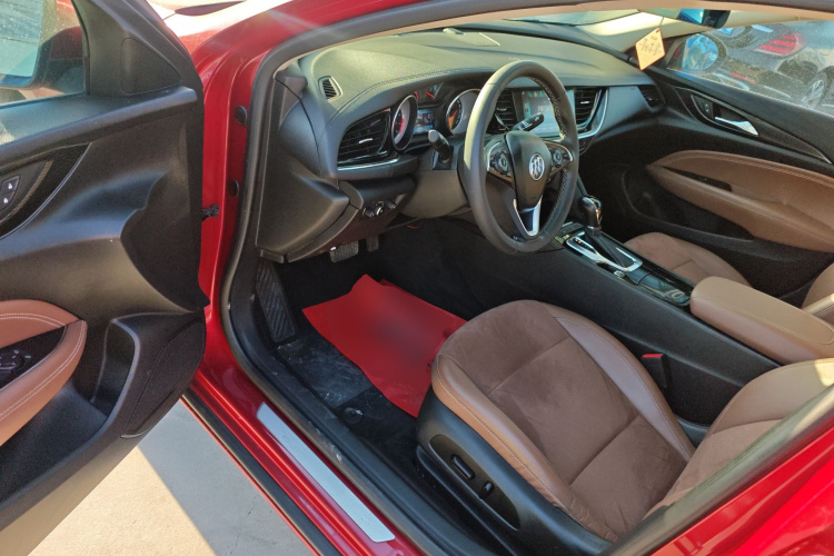 别克 君威 2017款 20T 精英型中控内饰7003