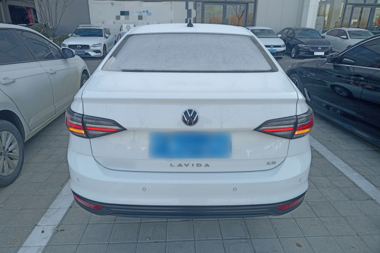 大众 朗逸 2023款 新锐 1.5L 自动新逸版车身外观6