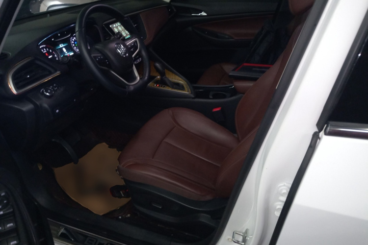 别克GL6 2019款 18T 6座互联豪华型 国VI中控内饰19