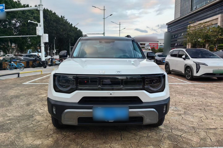 北京BJ30 2024款 1.5T 魔核电驱进阶版车身外观6001